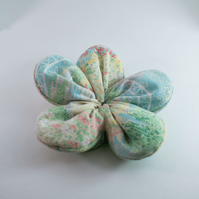 Scrunchy fleur XXL - Motif floral pastel